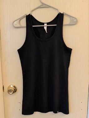 Under Armour HeatGear Black Ribbed Tank Women’s M Workout Top